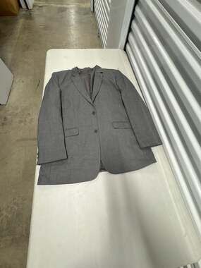 Lineage New York-Paris Men's Gray Two-Button Blazer Sport Coat, Size 46L